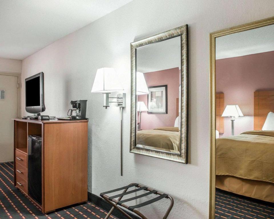 Quality Inn Marianna Exterior foto